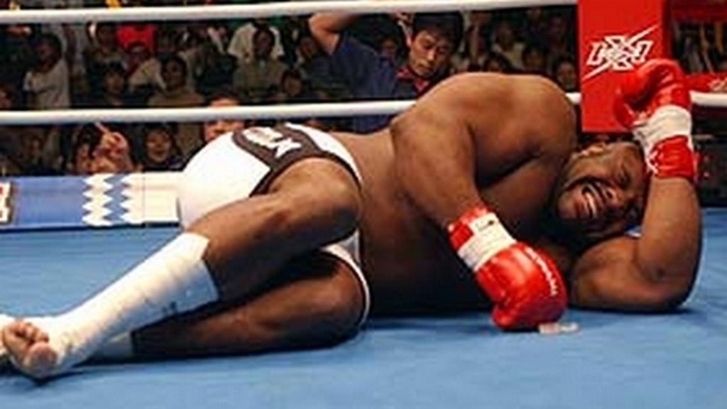 VIDEO: Se när Bob Sapp vinner för en gångs skull