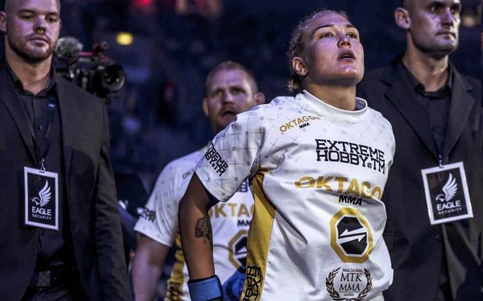 Veronika Rodová vs. Cornelia Holm