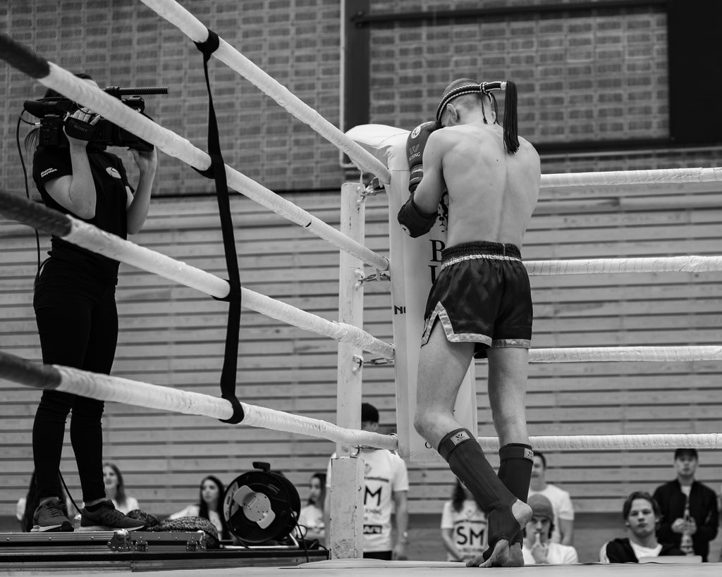 Bildkavalkad från thaiboxning-SM (semifinaldag)