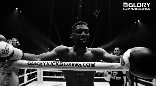 GLORY 42 Paris: Matchkort och hålltider