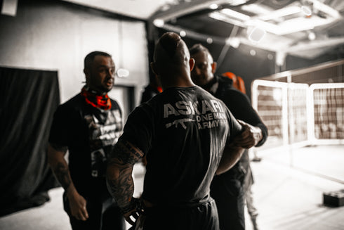 "ONE MAN ARMY 2.0" T-SHIRT