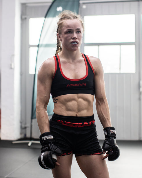 "MADRINA" TRAINING SHORTS