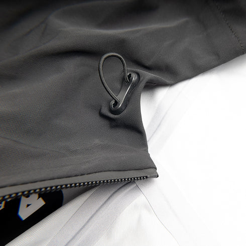"PEERLESS SCARRED" WINDBREAKER JACKET