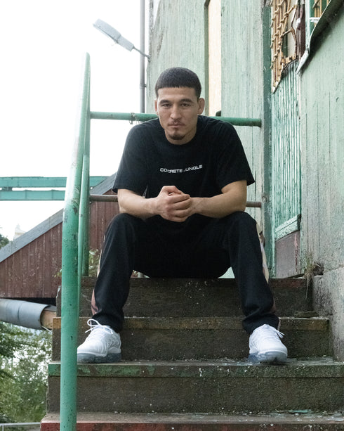 "CONCRETE JUNGLE" OVERSIZE T-SHIRT