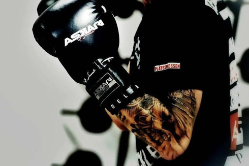 "DELTA" BOXING GLOVES