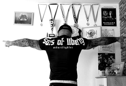 "SONS OF LIBERTY" T-SHIRT
